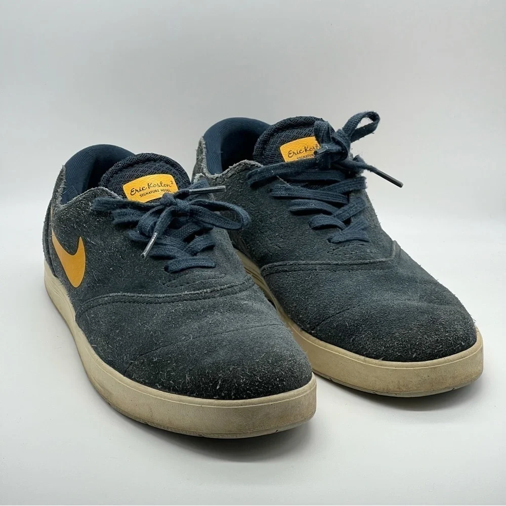 Nike SB Eric Koston 2 Navy Blue & Gold Sneakers